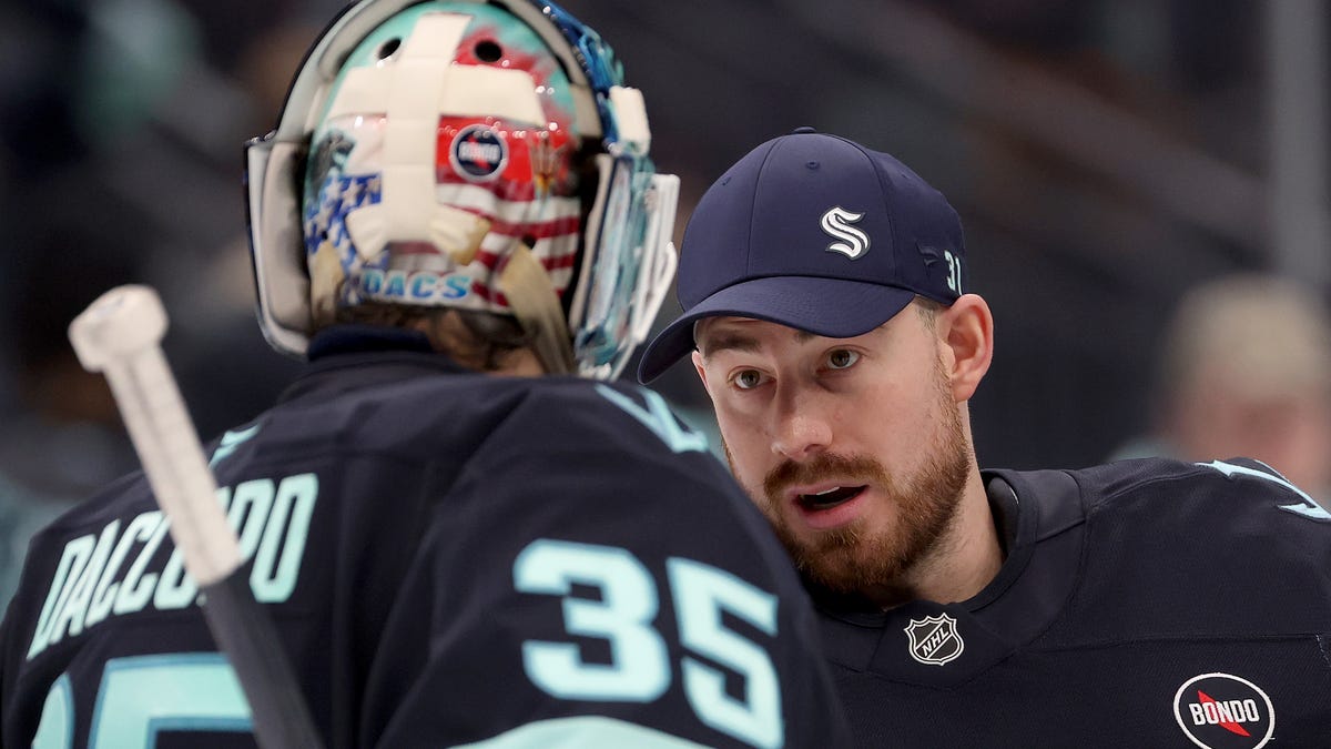 Kraken goalie Philipp Grubauer clears waivers, assigned to Firebirds