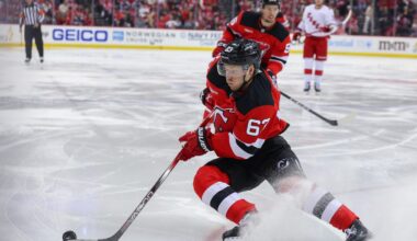 Devils can't overcome slow start in Game 4 loss to Carolina