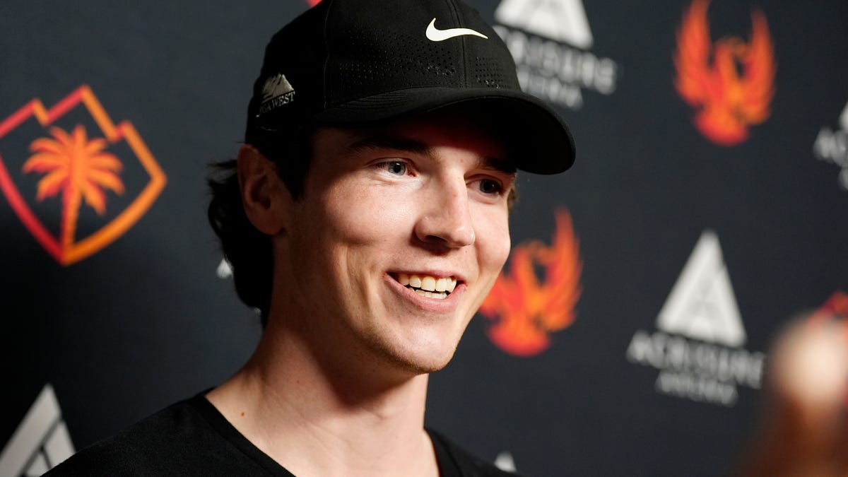 Seattle Kraken re-sign popular Firebirds defenseman Cale Fleury