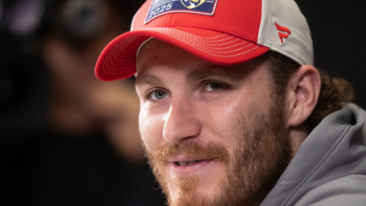 Panthers' road show hits Edmonton; Blashill hires Farmington's Vellucci