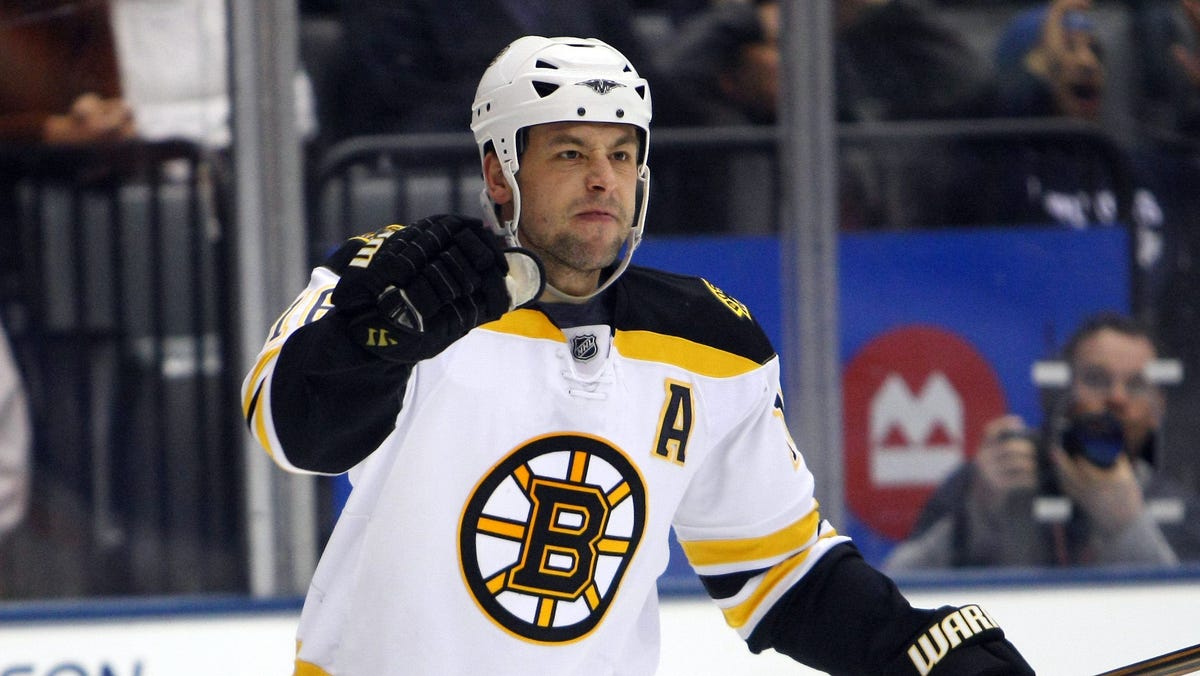 Boston Bruins hire former player as next head coach