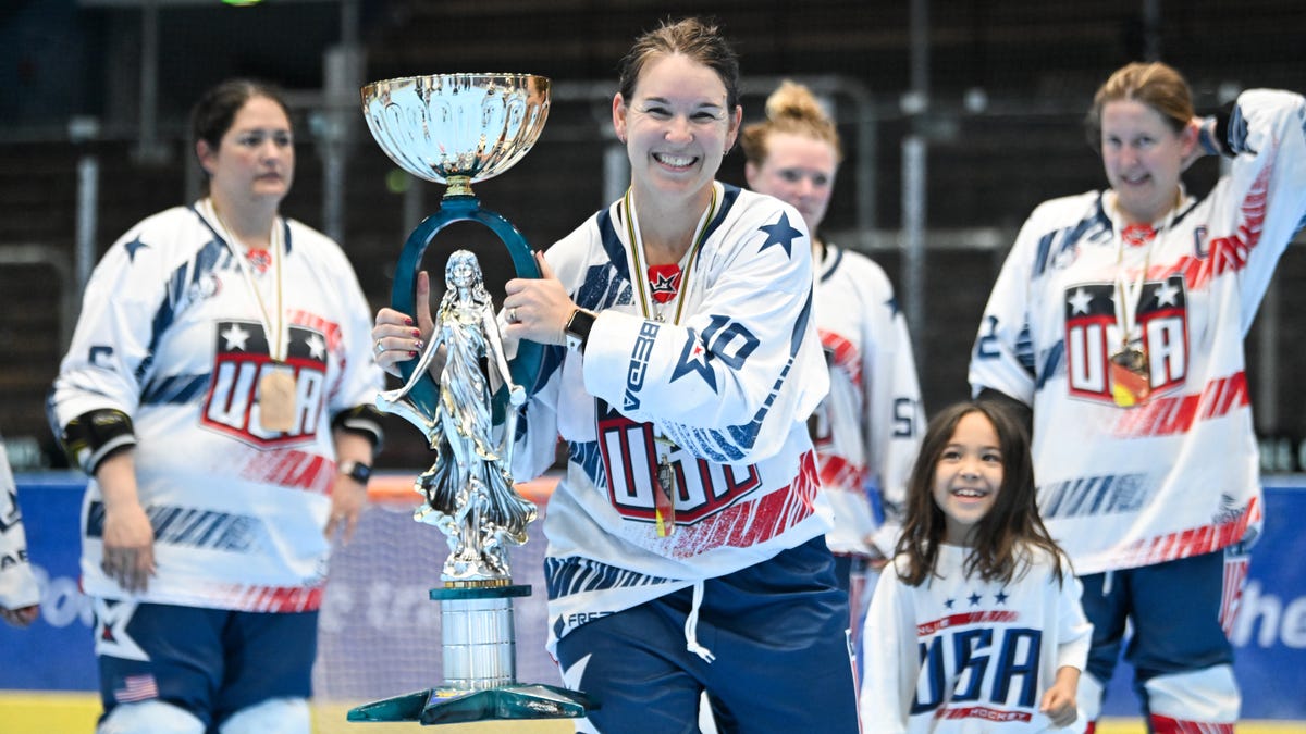 Women's Masters Inline Hockey World Cup: Team USA wins title