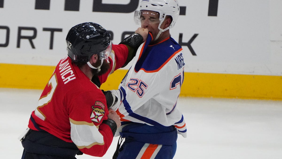 Stanley Cup Finals Game 3 gets out of hand with ejections, line brawl