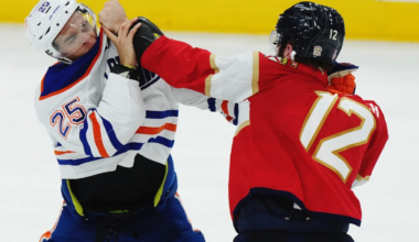 Oilers, Panthers like 'a UFC fight'; Kasper 10th in Calder voting