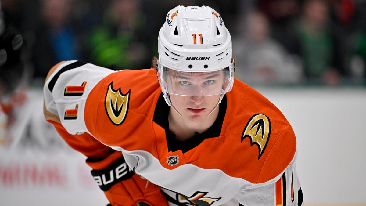 Who won Flyers, Ducks NHL deal?
