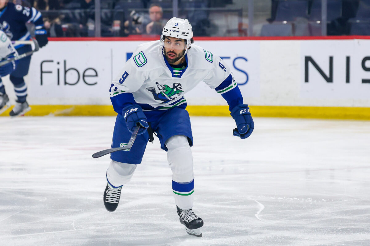 Arshdeep Bains Abbotsford Canucks