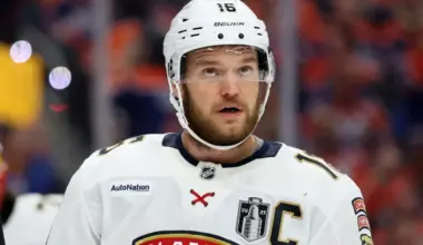 Aleksander Barkov delivers sincere 4-word statement to Matthew Tkachuk, Paul Maurice after Panthers blow out Oilers in Game 3