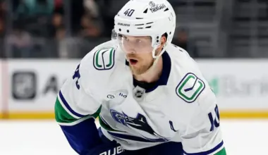 NHL News: Canucks reportedly send strong signals to Elias Pettersson amid rival teams circling
