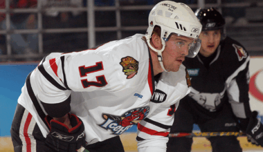 Rockford IceHogs | Bryan Bickell Prepares For Ring Of Honor Ceremony