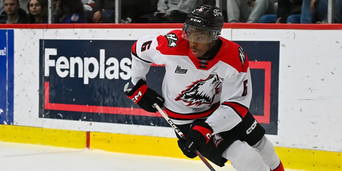 Bill Zonnon skating in the QMJHL