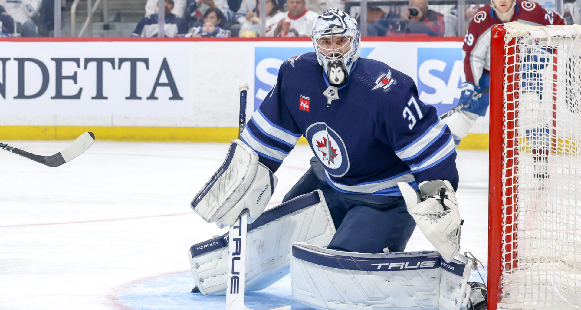 Winnipeg Jets' Connor Hellebuyck Wins 2025 Hart Memorial Trophy - The Hockey Writers - Winnipeg Jets
