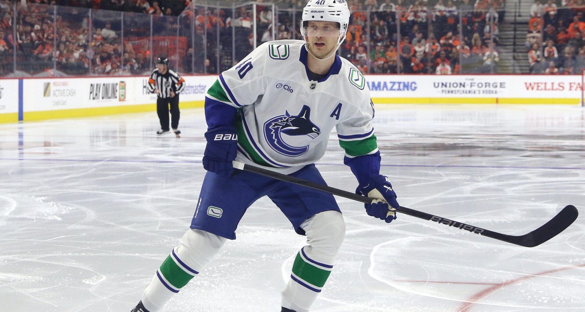 Fixing Elias Pettersson: Is the Canucks Star Forward About to Hit the Market? - The Hockey Writers - Vancouver Canucks