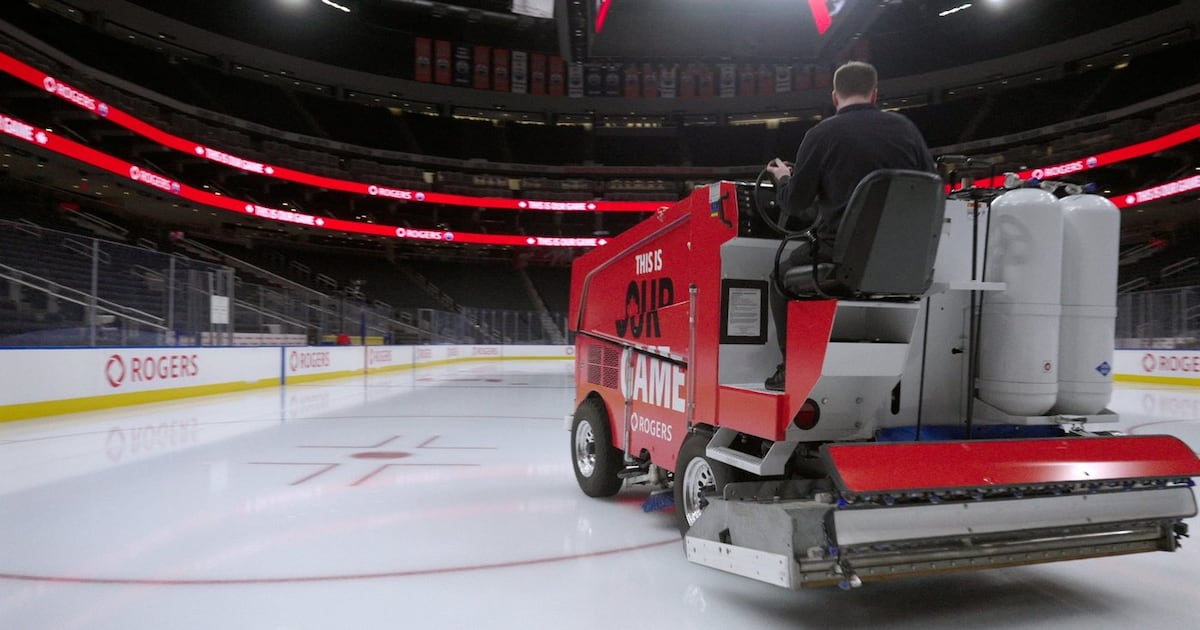 Ice from Oiler hometown rinks added to Rogers Place ahead of Stanley Cup Final - CTV News