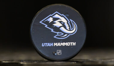 Utah Mammoth draft plan puck...