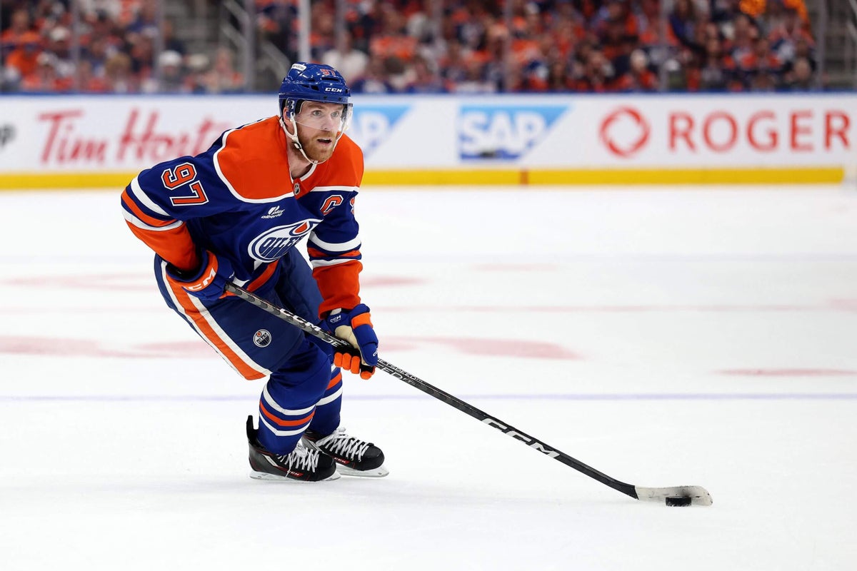 The best Connor McDavid cards to collect: From his first ever to his top NHL rookie cards