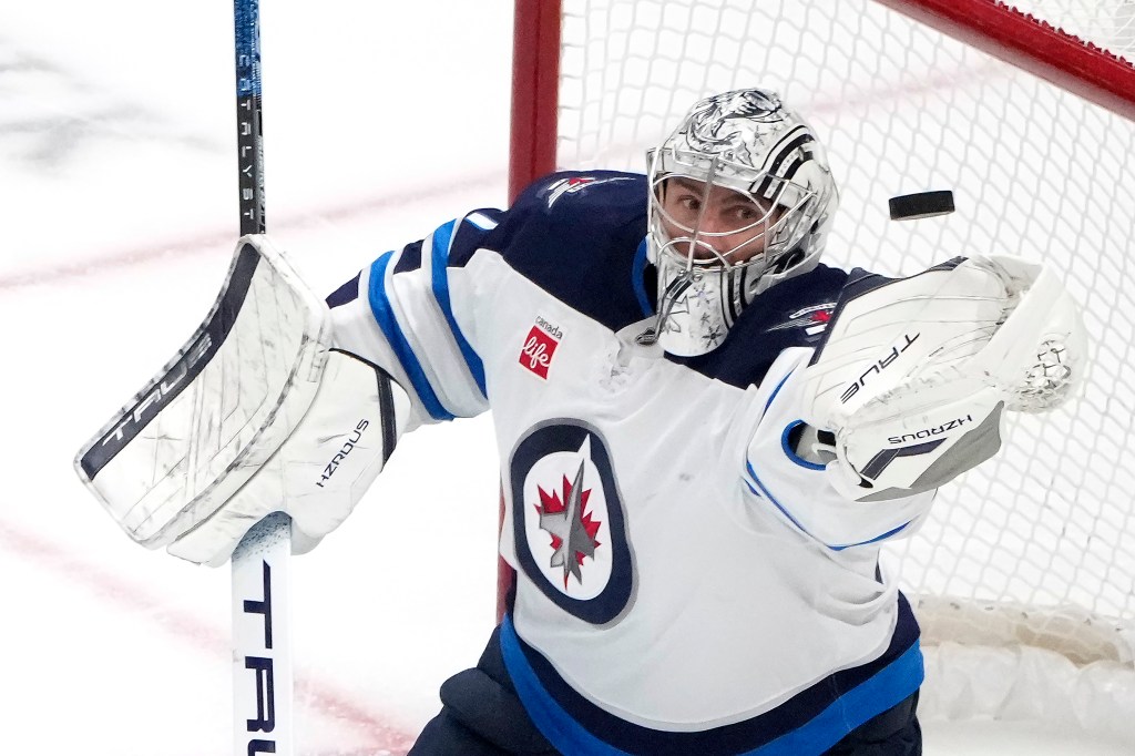 Ex-UML star Connor Hellebuyck named NHL’s Most Valuable Player – Lowell Sun