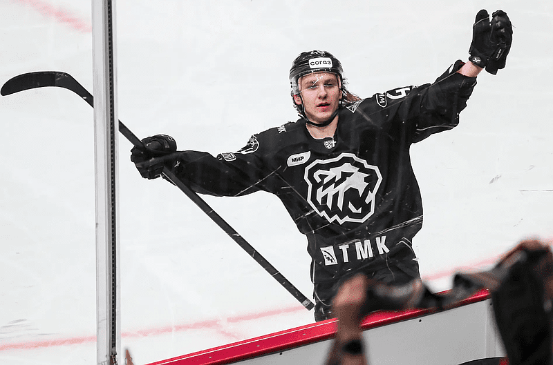 Report: Isles Remain in Mix for Top KHL Free Agent