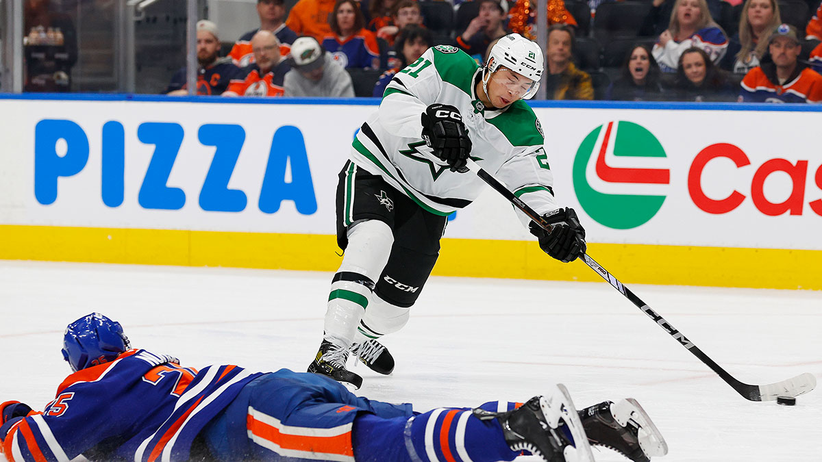 Edmonton Oilers defensemen Darnell Nurse (25) tries to block shot by Dallas Stars forward Jason Robertson (21) that got by goaltender Stuart Skinner (not pictured) during the second period at Rogers Place.