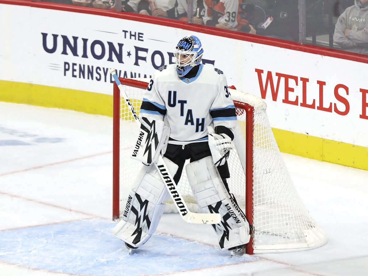 Jaxson Stauber Utah Hockey Club