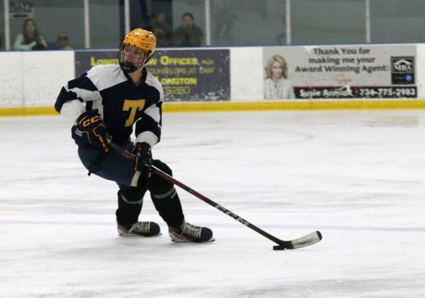 The Riverview Gabriel Richard ice hockey team earned a 2-0...