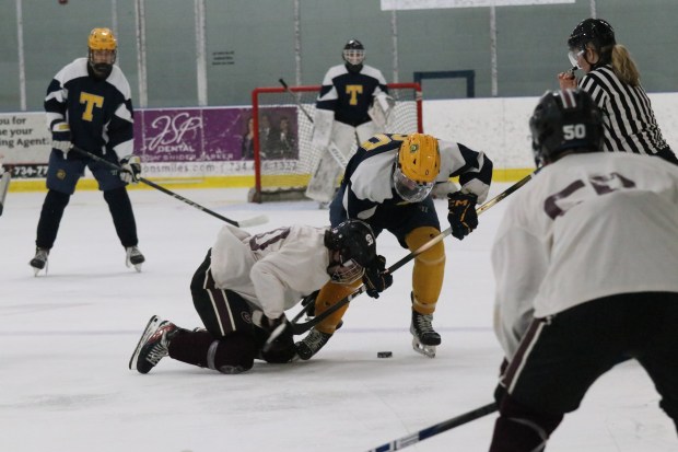 The Riverview Gabriel Richard ice hockey team earned a 2-0...
