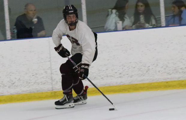 The Riverview Gabriel Richard ice hockey team earned a 2-0...