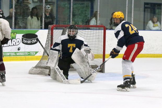 The Riverview Gabriel Richard ice hockey team earned a 2-0...