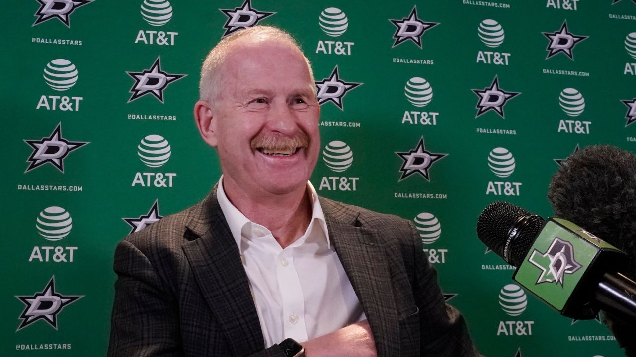 Stars' Jim Nill wins third-straight Jim Gregory GM of the Year Award