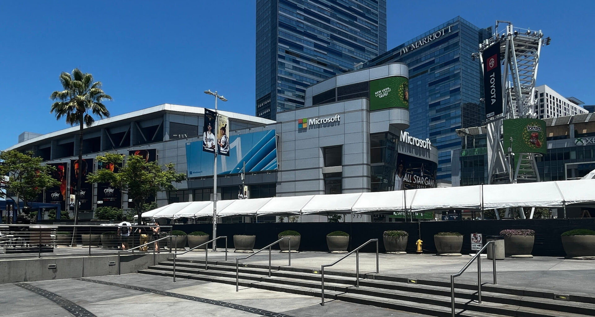 Hockey in Hollywood: NHL Draft Takes Center Stage at Peacock Theater - The Hockey Writers - NHL Entry Draft