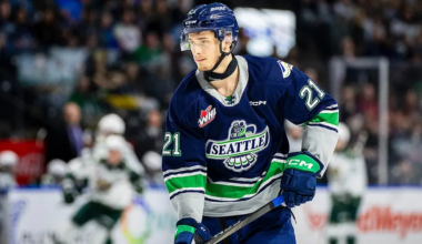 Radim Mrtka skating for the Seattle Thunderbirds