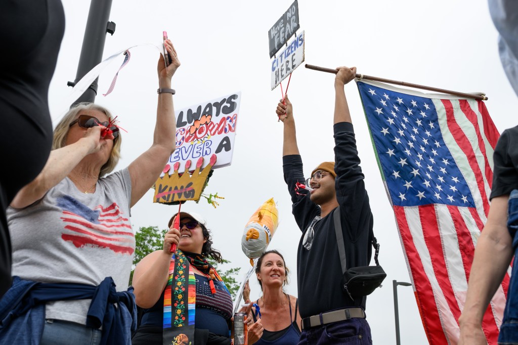 Orland Park 'No Kings' rally along La Grange Road peaceful
