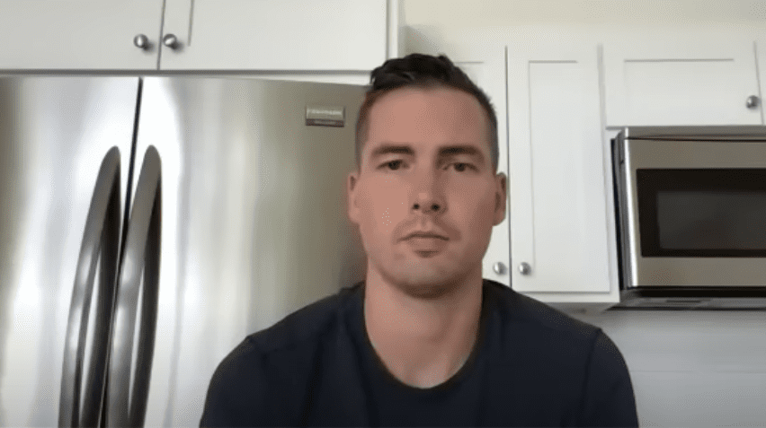 Justin Holl, Red Wings