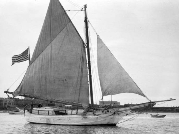 History: June 27, 1898 – Joshua Slocum Arrives in Newport, Becomes 1st Man to Sail Single-Handedly Around the World