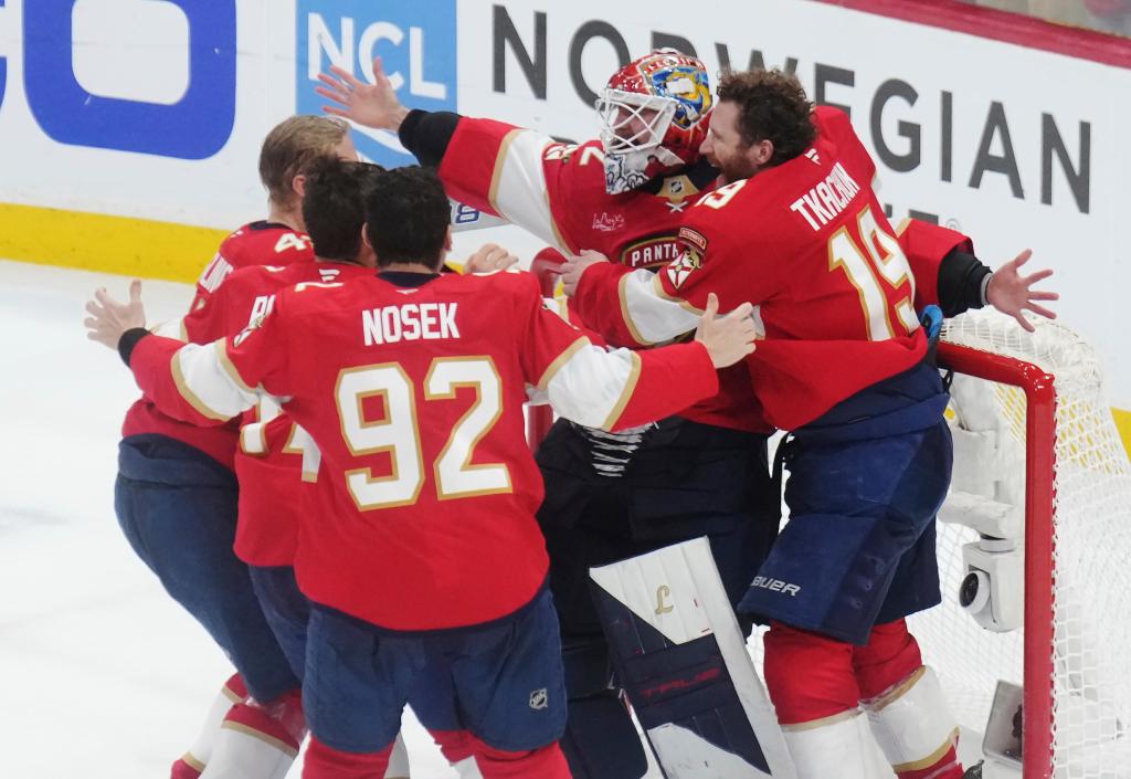 Florida Panthers repeat as Stanley Cup champions