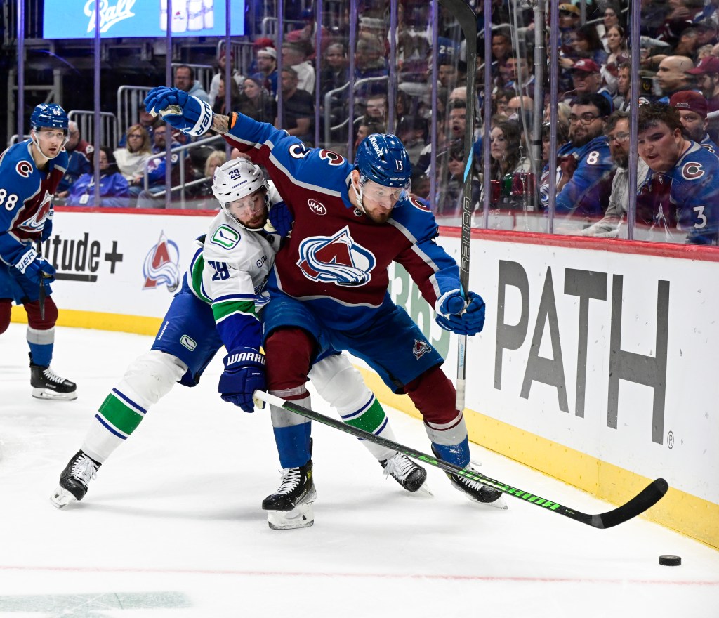 Jared Bednar has simple message for Avalanche in Game 82