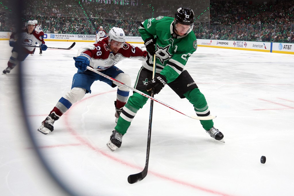 Miles Wood's "outstanding" Game 2 ruined by turnover in Avalanche loss