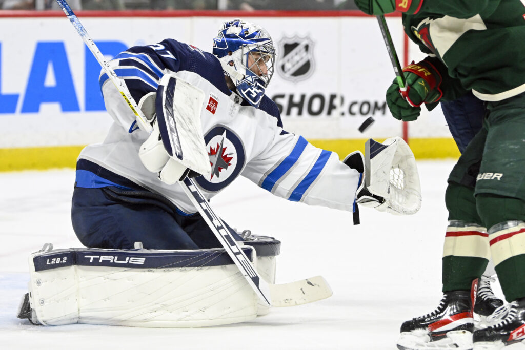 Jets' Connor Hellebuyck Wins 2025 Vezina Trophy