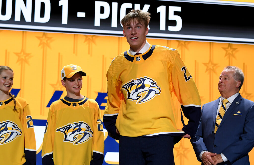 Predators Sign Matthew Wood