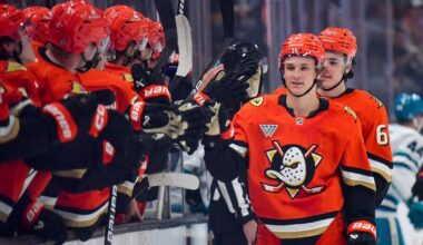 Flyers acquire Trevor Zegras from Ducks, get their center