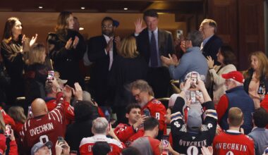 Wayne Gretzky's Childhood Goals Inspire Iconic NHL Nickname