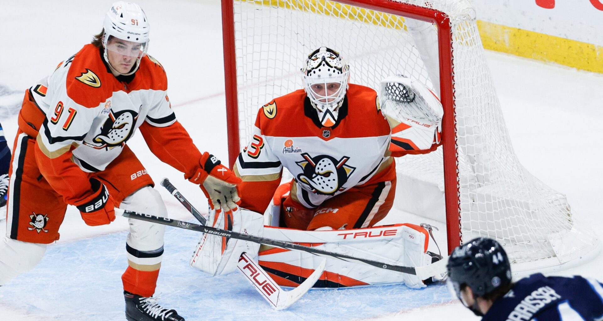 Ville Husso Drives Red Wings' Bold NHL Goalie Revolution