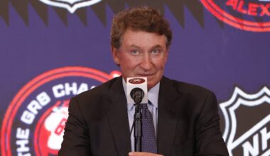 Taylor Swift Joins Wayne Gretzky at Surprising NHL Final