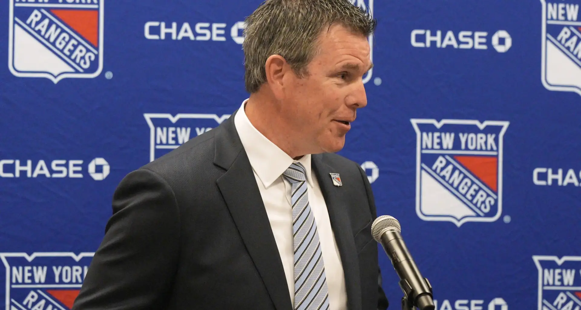 Insider reveals New York Rangers eyeing Buffalo Sabres' $3.85M star defender as prime trade target