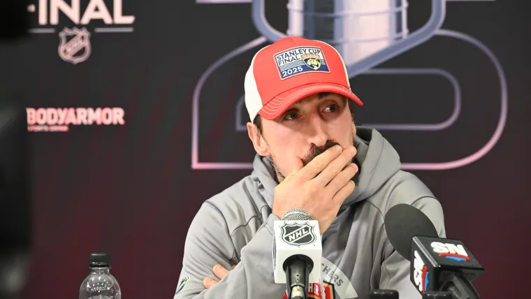 Bruins legend Brad Marchand gets special tribute in Boston ahead of Stanley Cup with Panthers image