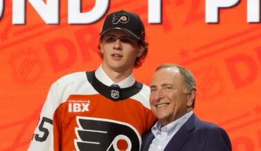 NHL Draft: Flyers take center Jack Nesbitt at No. 12 after trading up with Penguins
