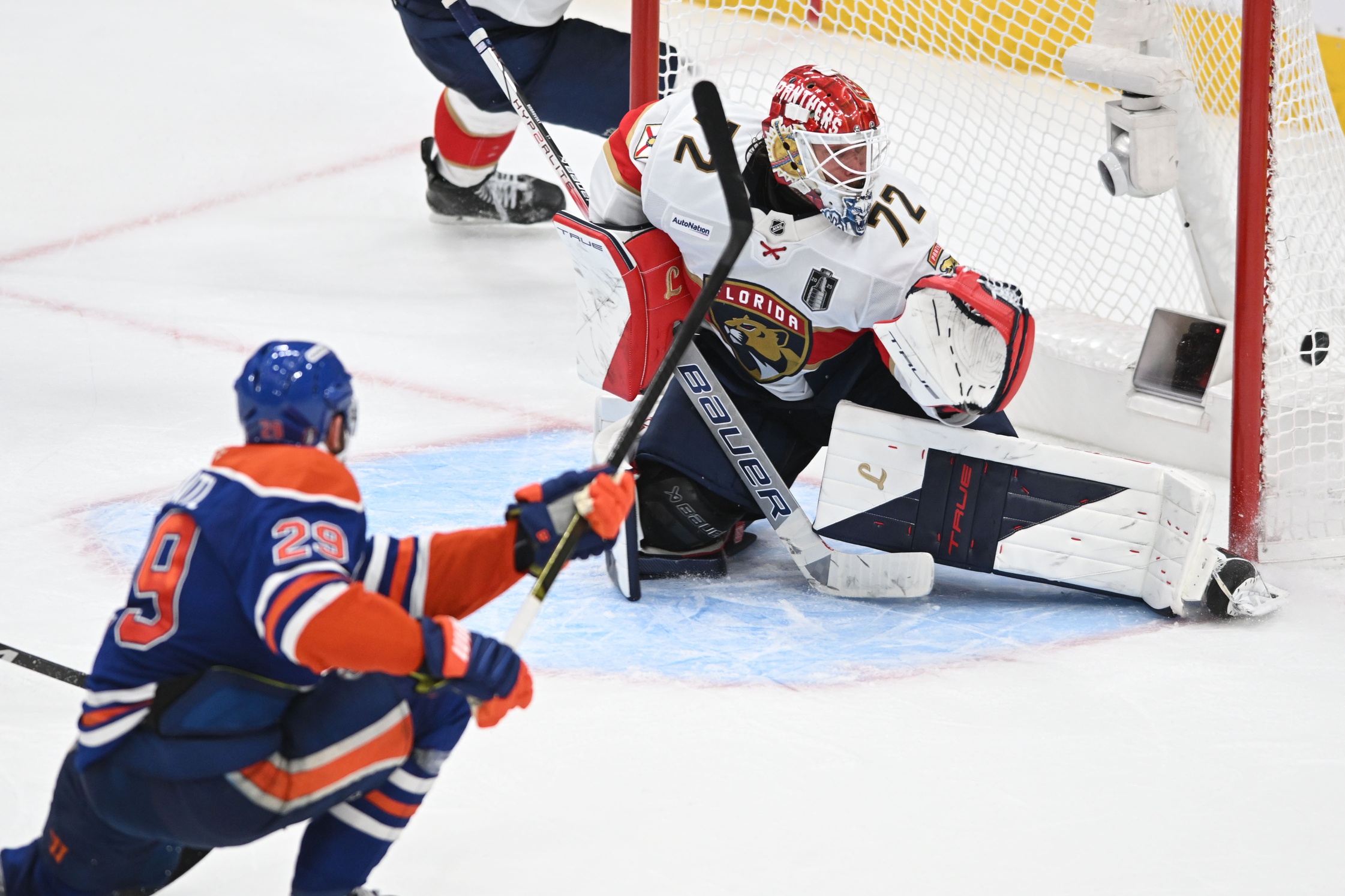 Edmonton Oilers center Leon Draisaitl (29) scores the game winning goal in overtime against the Florida Panthers in game one of the 2025 Stanley Cup Final at Rogers Place.