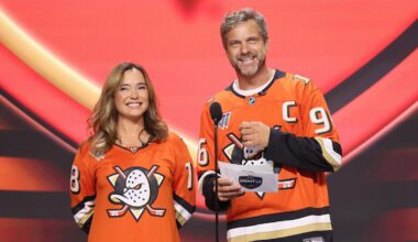 Joshua Jackson Has ‘Mighty Ducks’ Reunion With Marguerite Moreau To Announce Anaheim NHL Draft Pick