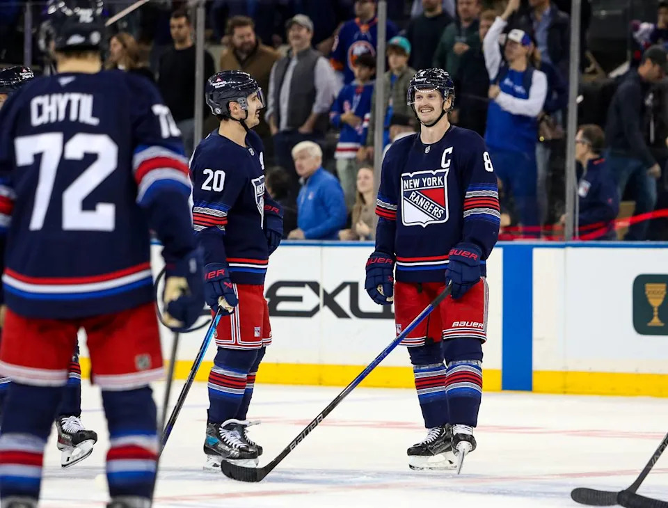 NHL: New York Islanders at New York Rangers