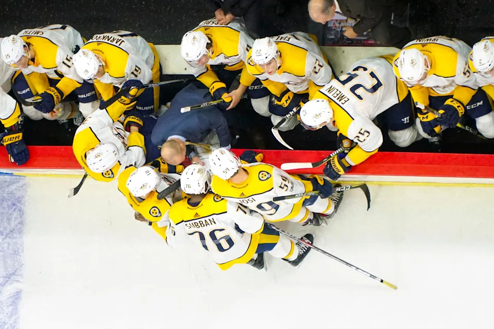 Nov 26, 2017; Raleigh, NC, USA; Nashville Predators assistant coach Dan Muse talks to the players during the time out during the third period against the Carolina Hurricanesat PNC Arena. The Carolina Hurricanes defeated the Nashville Predators 4-3 in the shoot out on Nov. 26, 2017.