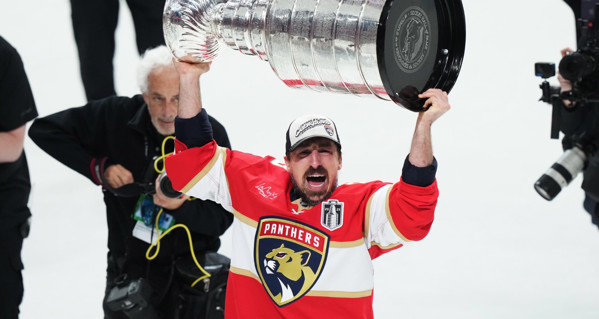 The Brad Blizzard: Panthers star's love for desserts reaches a new level